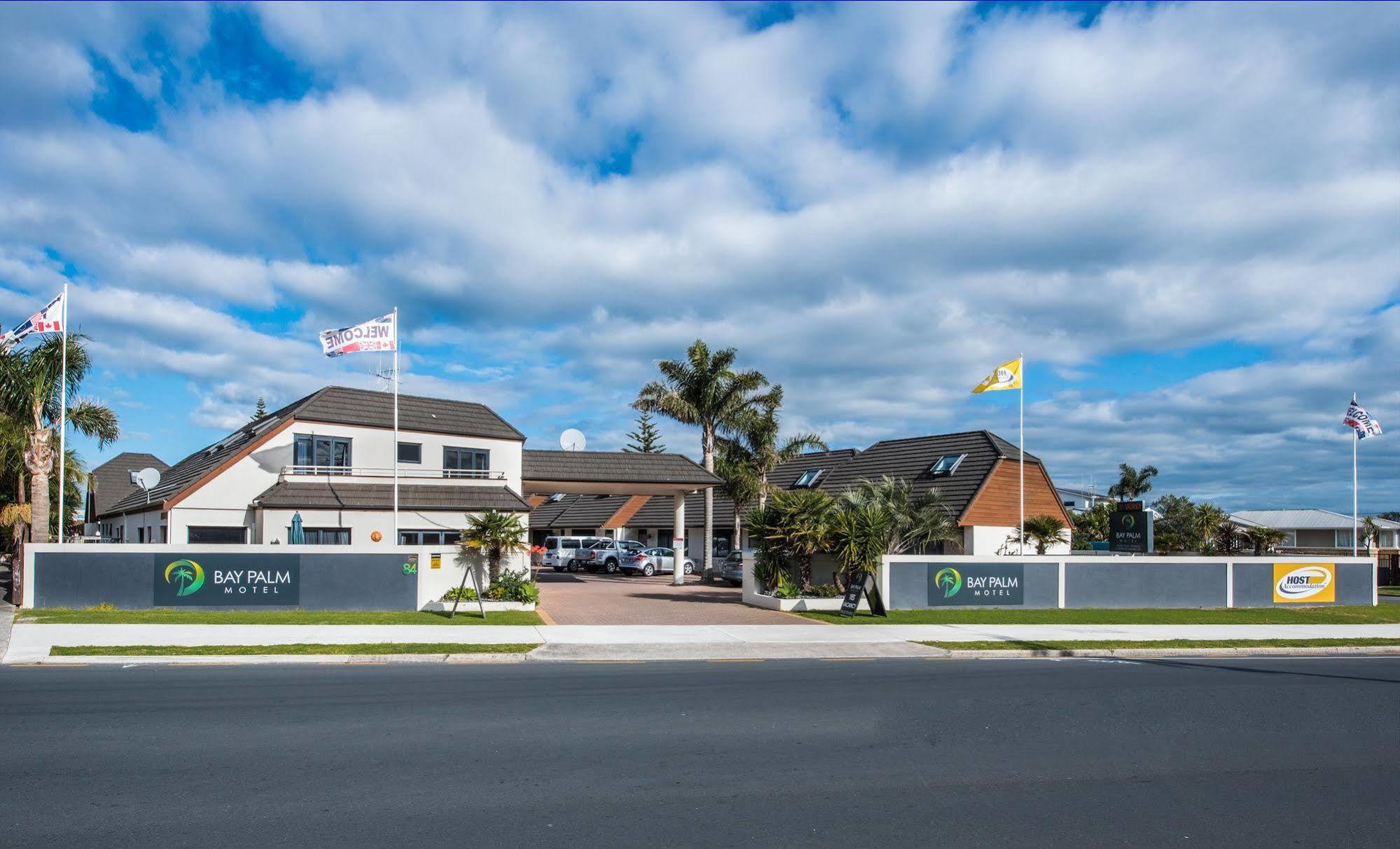 Bay Palm Motel Mount Maunganui Exterior photo